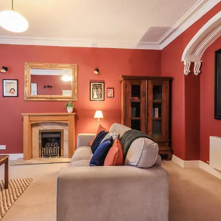 3 Corney Place